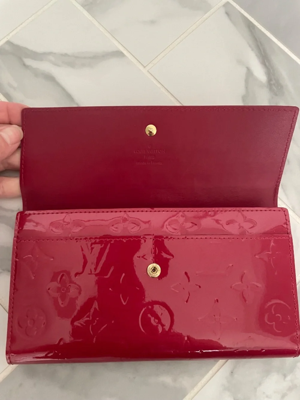 Louis Vuitton Vernis Wallet red patent leather-never used